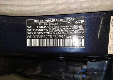 2012 Mercedes-Benz C 300 Luxury 4Matic/Sport 4Matic z USA, uszkodzony, nr VIN WDDGF8BB7CR231946